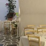 Argo Parikia (Paros)