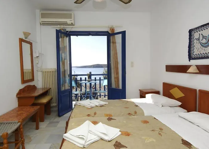 Argo 3* パロス島